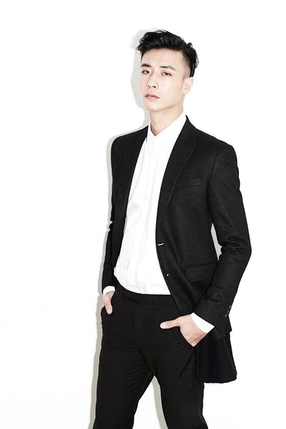 본문 이미지 - 애쉬그레이 노민혁이 기타리스트로 변신한다.ⓒ News1star / 마루기획