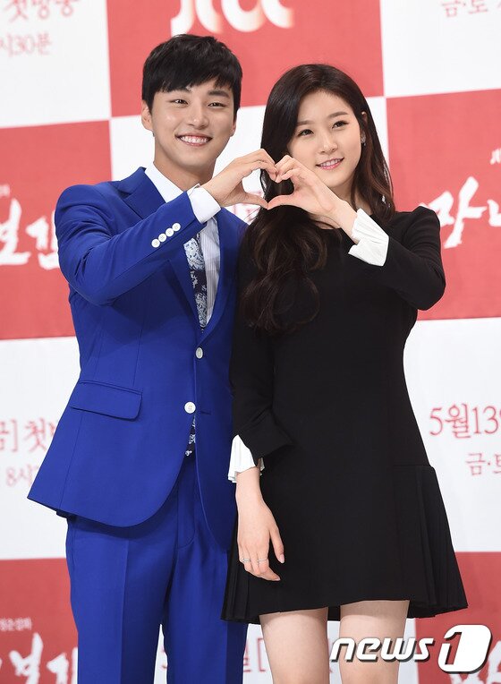 본문 이미지 - 윤시윤, 김새론이 '마녀보감'에 출연한다. ⓒ News1star/ 고아라 기자 