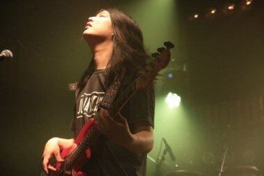 본문 이미지 - 베이스 손병규