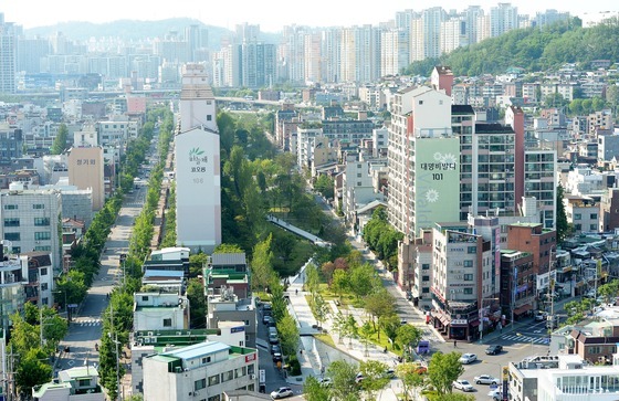 [단독]"850억 내고 매년 60억 또?"…서울시, 경의선숲길 사용권 반납 검토