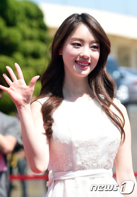 본문 이미지 - 양정원이  전효성 뒷담화 논란에 휘말렸다. ⓒ News1star DB