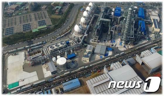 본문 이미지 - SK어드밴스드 울산 공장 전경(SK가스 제공). ⓒ News1