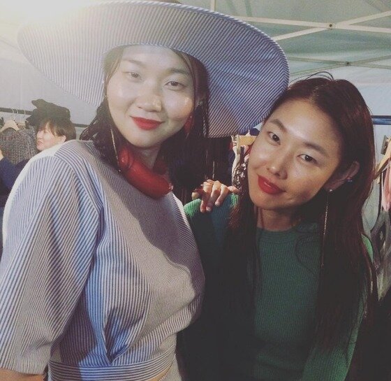 본문 이미지 - 한혜진이 선배 장윤주와 함께 찍은 사진을 공개했다. ⓒ News1star / 한혜진 인스타그램