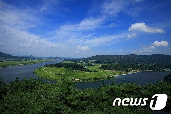 본문 이미지 - 상주 황령사에 바라본 전경. 임종수 작가 ⓒ News1