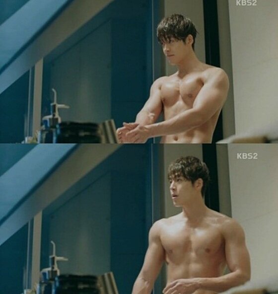 본문 이미지 - 김우빈이 몸매를 공개했다. ⓒ News1star/ KBS2 '함부로 애틋하게' 캡처