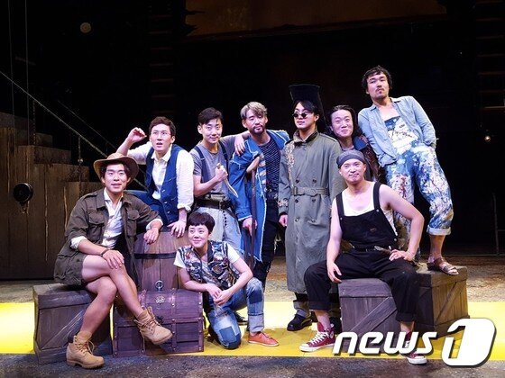 본문 이미지 - 음악극 '보물섬' 출연진 ⓒ News1