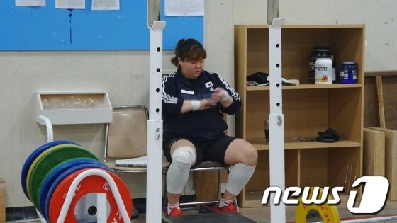 본문 이미지 - 여자 역도 대표팀 중량급 간판 손영희. ⓒ News1