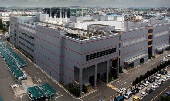 본문 이미지 - DB하이텍 부천공장 전경ⓒ News1