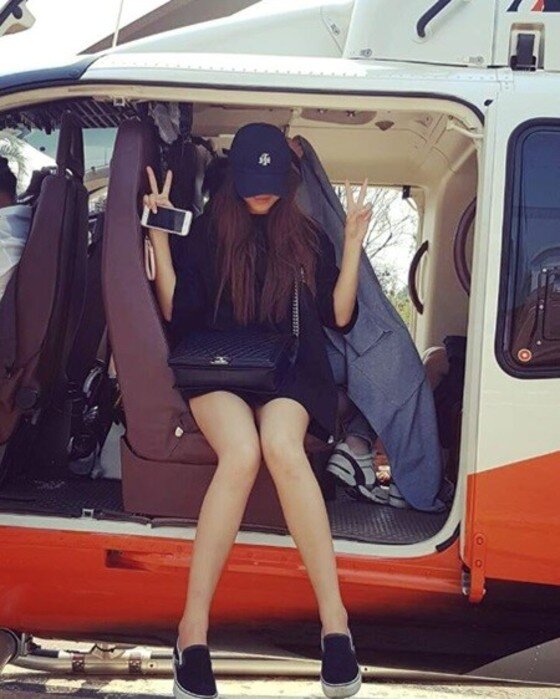 본문 이미지 - 설현이 지코과 열애 인정 후 주목받고 있다. ⓒ News1star/ 설현 인스타그램 