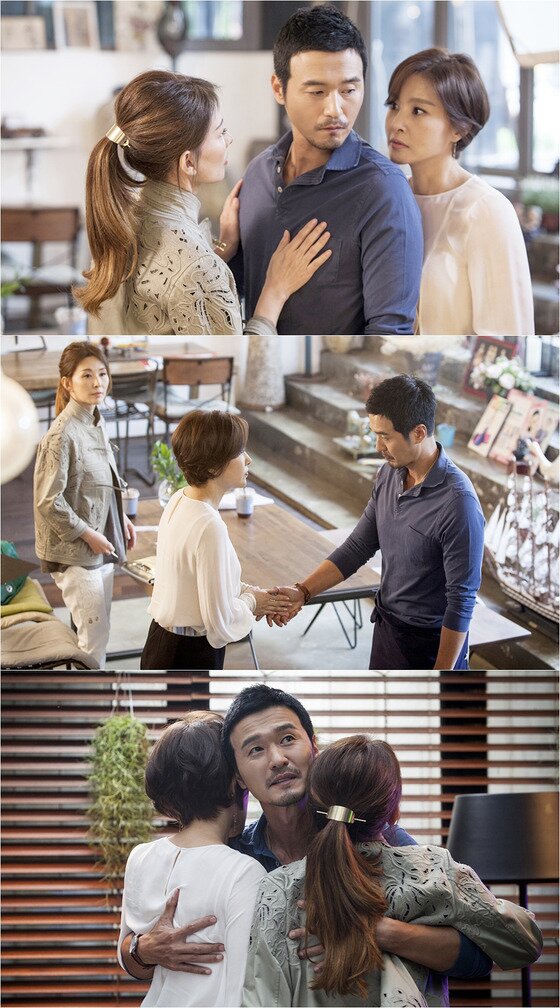 본문 이미지 - '질투의 화신' 속 중년 로맨스가 공개됐다. ⓒ News1star / SM C&C