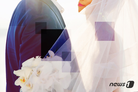 25세 연하 태국인 아내, 외도 들키자 "늙은 남편이 속박… 재산 50% 내놔"