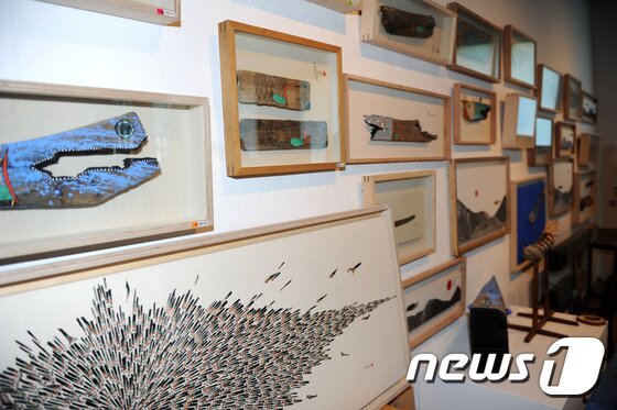 본문 이미지 - 폐목으로 만든 목어. ⓒ News1 홍성우 기자