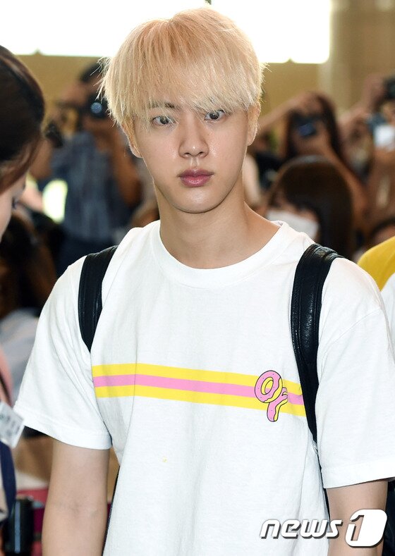 본문 이미지 - 진이 '아육대' 촬영 중 부상을 당했다. ⓒ News1star / 권현진 기자