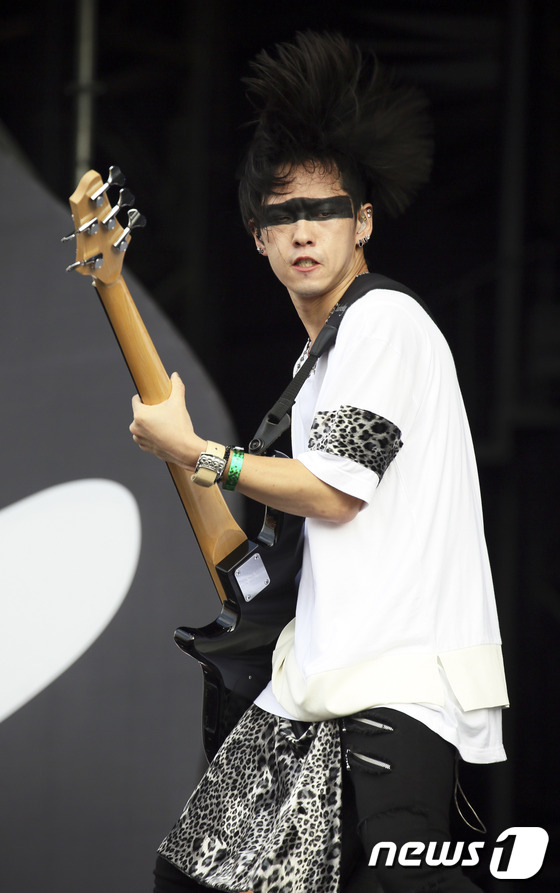 (서울=뉴스1) = 지난 14일 오후 인천 송도 달빛축제공원에서 열린 ‘인천 펜타포트 락 페스티벌’에서 '사무라이 하트(Some Like It Hot!!)'로 유명한 일본의 4인조 …