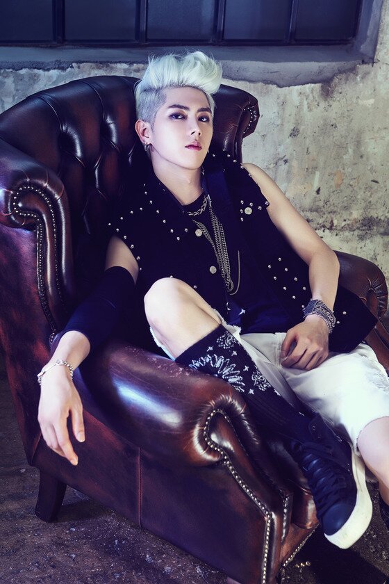 본문 이미지 - 미스크 이륙이 감독 이력을 소개했다. ⓒ News1star/ 제이제이홀릭미디어 