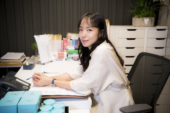 본문 이미지 - 전도연은 '굿와이프'에서 김혜경 역을 맡아 유지태와 호흡을 맞췄다. ⓒ News1star / 매니지먼트 숲