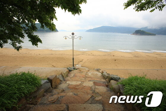 본문 이미지 - 구조라 해수욕장(관광공사 제공) ⓒ News1