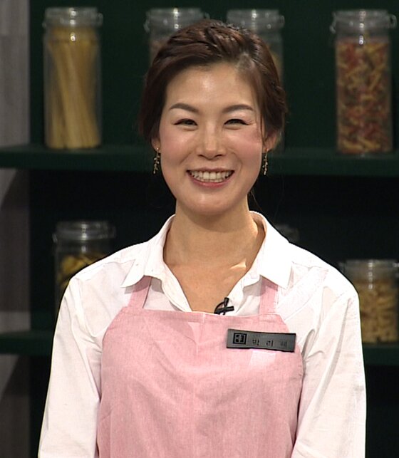본문 이미지 - 박리혜가 ‘냉장고를 부탁해’ 사상 첫 여성 셰프로 낙점됐다. ⓒ News1star / JTBC