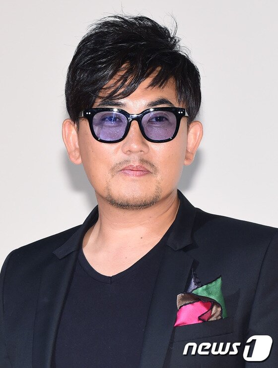 본문 이미지 - 이승철 측이 최순실 게이트와 관련된 의혹에 대해 입장을 밝혔다. ⓒ News1star / 권현진 기자