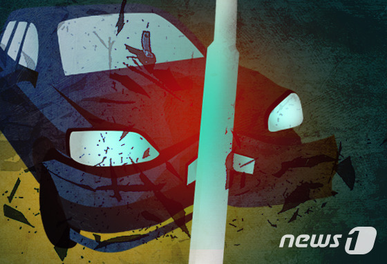 수면유도제 먹고 운전하다 전봇대 '쿵'…30대 여성 현행범 체포