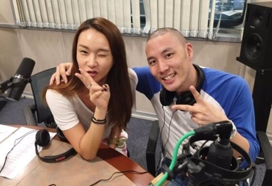 본문 이미지 - 배윤정과 제롬이 이혼 절차를 밟게 됐다. ⓒ News1star / SBS '올드스쿨' SNS