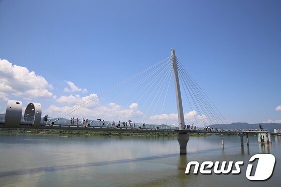 본문 이미지 - 소양강 스카이워크ⓒ News1