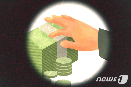 돈 빌려 안 갚고 금고까지 훔친 40대 방문판매업자 구속