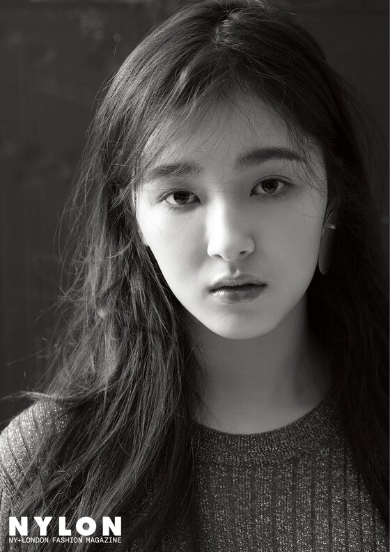 본문 이미지 - 걸그룹 모모랜드의 낸시가 화보를 통해 색다른 매력을 선사했다. ⓒ News1star / 나일론