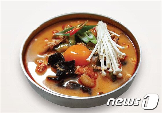 본문 이미지 - 동해휴게소(동해방향) 초당해물짬뽕순두부(도로공사 강원본부 제공)  ⓒ News1