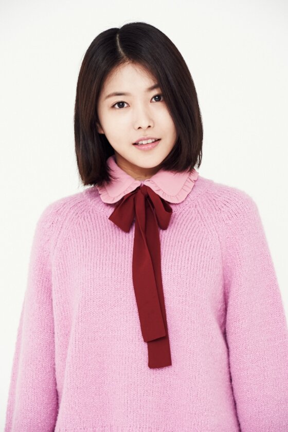 본문 이미지 - 희유는 팀 내 핑크공주를 자처했다. ⓒ News1star / 차이코엔터테인먼트