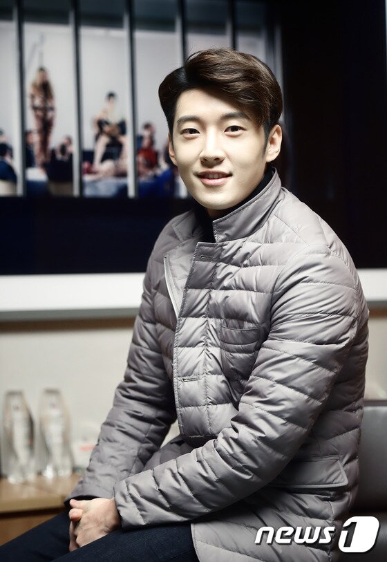본문 이미지 - 고은성이 최근 서울 두산아트센터에서 뉴스1스타와 인터뷰에 임했다. ⓒ News1star / 권현진 기자