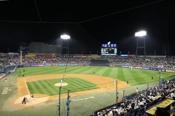 KBO, 퓨처스리그 11개 경기장 점검…"지자체와 구단에 개선 요청"