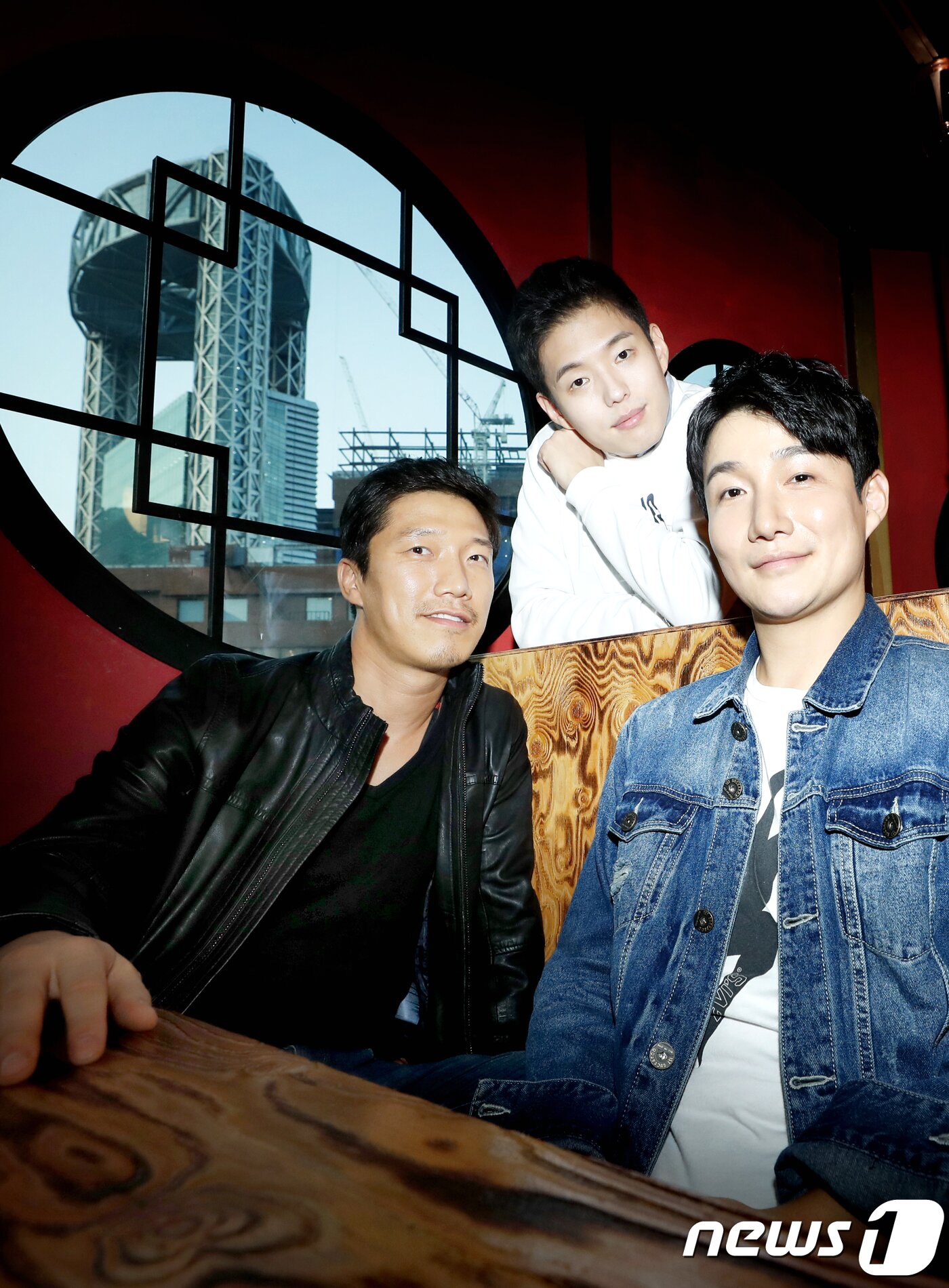 본문 이미지 - 2017.10.24. 종각역 인근 양꼬치집, 영화 '범죄도시' 배우 홍기준, 하준, 허동원(왼쪽부터) 인터뷰. ⓒ News1 권현진 기자