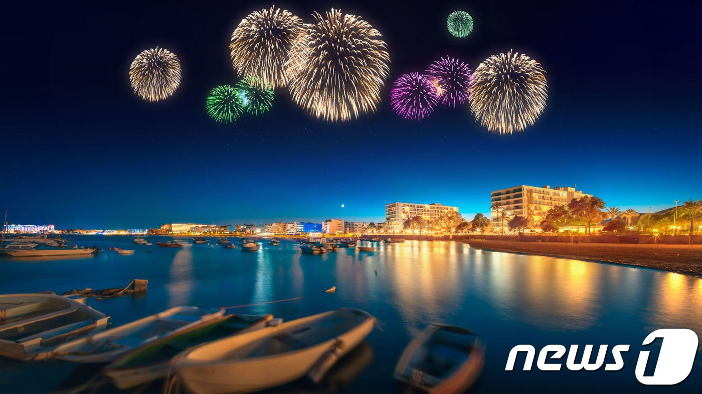 본문 이미지 - 열기로 가득 찬 밤 문화를 즐길 수 있는 이비자. 참좋은여행 제공.ⓒ News1