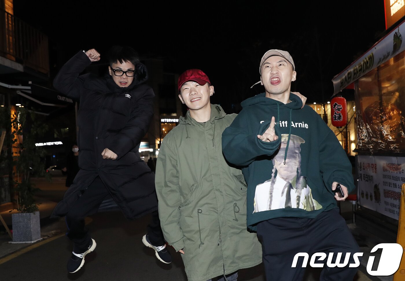 본문 이미지 - 2017. 11.20. 연남동 봉황당. 리듬파워 지구인(왼쪽부터), 행주, 보이 비 컴백 인터뷰. ⓒ News1 권현진 기자