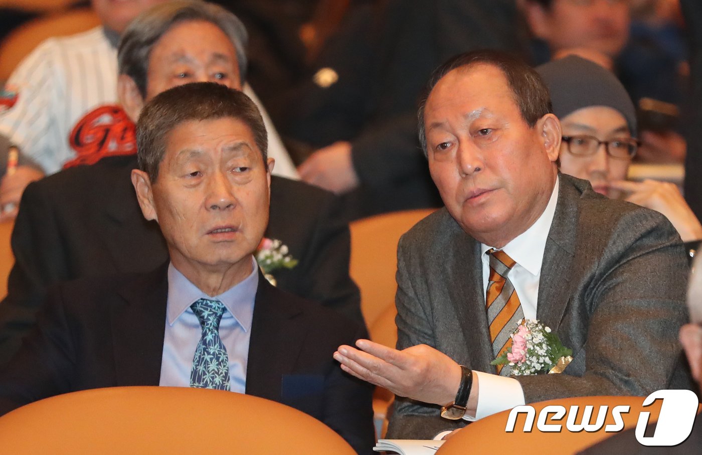 본문 이미지 - 한화 지휘봉을 잡았던 김성근, 김인식 감독. /뉴스1 DB ⓒ News1 박지혜 기자