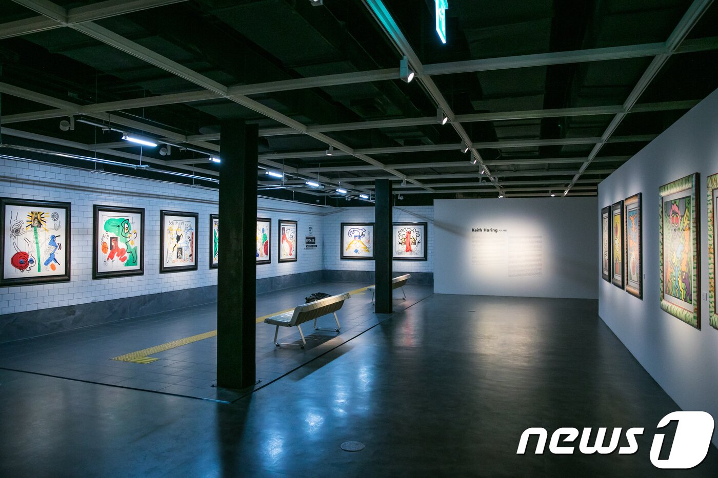 본문 이미지 - 팝아트의 대표작가 작품을 선보이는 'Hi, POP - 거리로 나온 미술, 팝아트전'은 오는 15일부터 2018년 4월15일까지 서울 강남구 역삼동 르메르디앙 호텔 1층 M컨템포러리 아트센터에서 열린다. 2017.12.14/뉴스1 ⓒ News1 박정환 기자