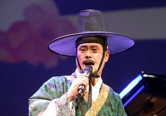 '성폭행 혐의 남경주' 동료교수 "2월말 인사위원회…마음 복잡, 연락 안 해"