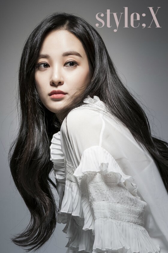 본문 이미지 - 이주연은 '더 킹'에서 차미련 역을 맡아 열연했다. ⓒ News1star / 스타일엑스