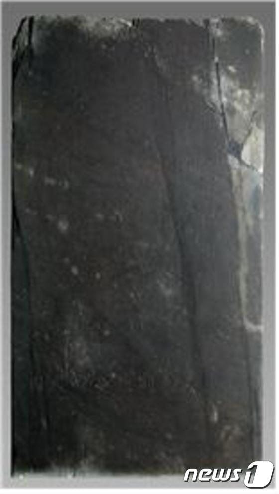 본문 이미지 - 국립고궁박물관이 소장하고 있는 '천상열차분야지도 각석'(전국역사교사모임 제공)ⓒ News1