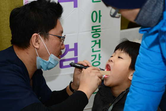 학생검진부터 AI 건강코칭까지…국가건강검진 '대수술'