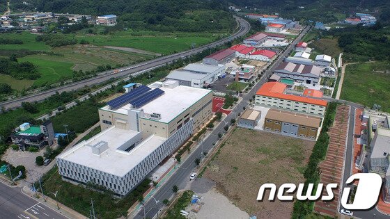 본문 이미지 - 진주실크 전문단지ⓒ News1