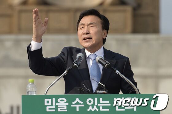 손학규, 文 대선후 국민의당 통합 발언에 손학규, 文 대선후 국민의당 통합 발언에