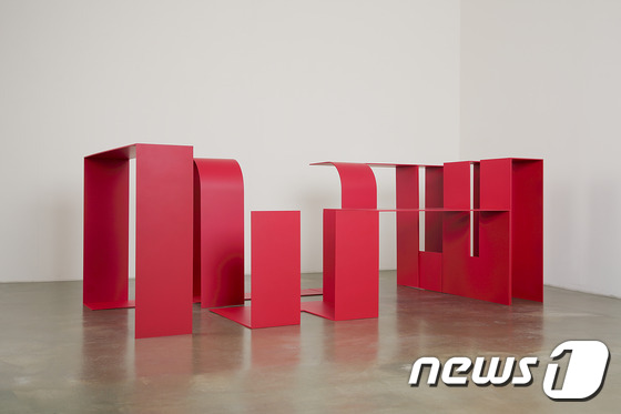 이은우_붉은 줄무늬 (서울시립미술관 제공) © News1
