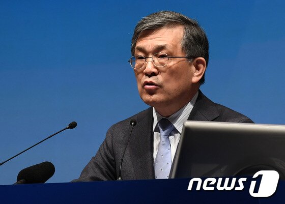 본문 이미지 - 권오현 삼성전자 회장. 2017.3.24/뉴스1 ⓒ News1 신웅수 기자