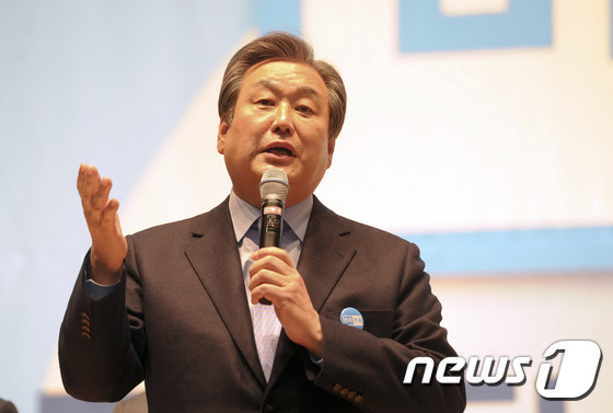김무성 바른정당 고문/뉴스1 © News1 박준배 기자