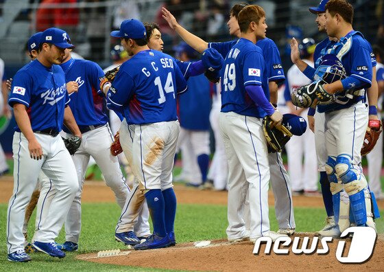 본문 이미지 - 2017년 WBC에 출전했던 야구대표팀. /뉴스1 DB ⓒ News1 임세영 기자
