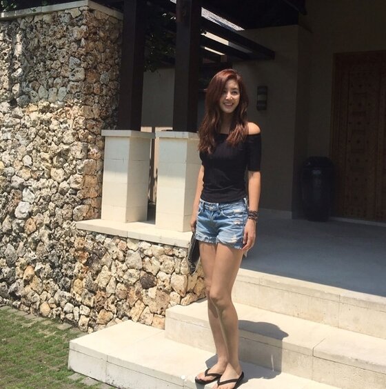 본문 이미지 - 김성령이 일상 사진으로 눈길을 모았다. ⓒ News1star / 김성령 인스타그램