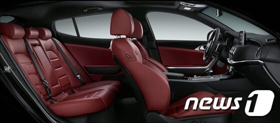 본문 이미지 - 기아차 스팅어 실내ⓒ News1