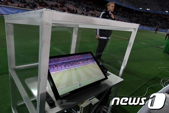 본문 이미지 - VAR 시스템. ⓒ AFP=News1